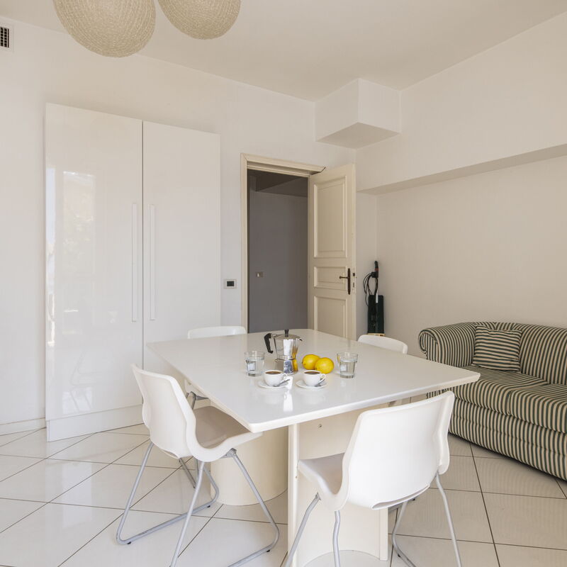 Villa Eva: Autumn, Dining Room, Spring, Summer