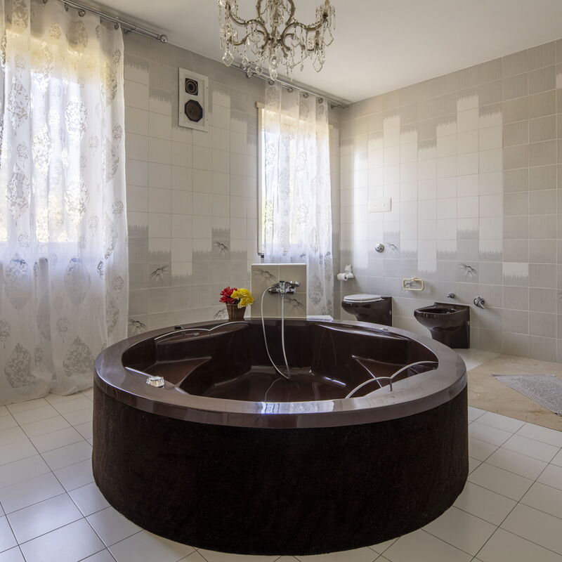 Villa Eva: Autumn, Bathroom, Spring, Summer