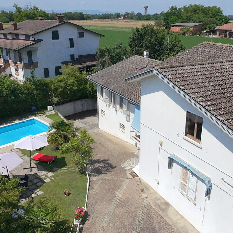 Villa Eva: Automne, Été, Jardin, Printemps