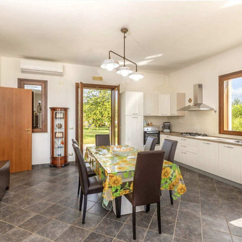 Villa Don Pino: Autumn, Kitchen, Spring, Summer