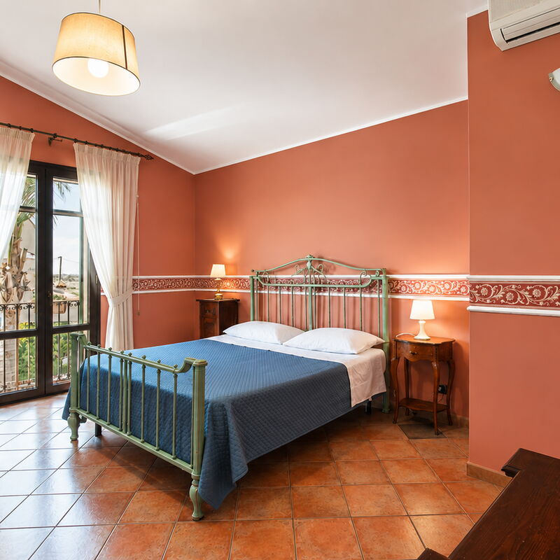 La Villa di Giusy: Autumn, Bedroom, Spring, Summer