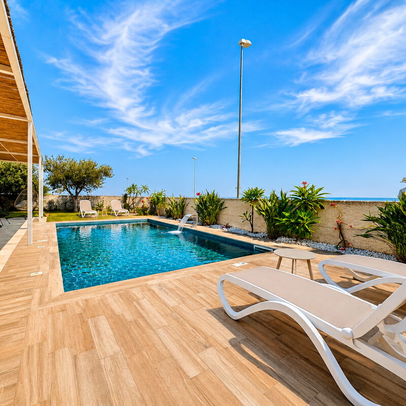 A Casa di Gio: Autumn, Pool, Spring, Summer