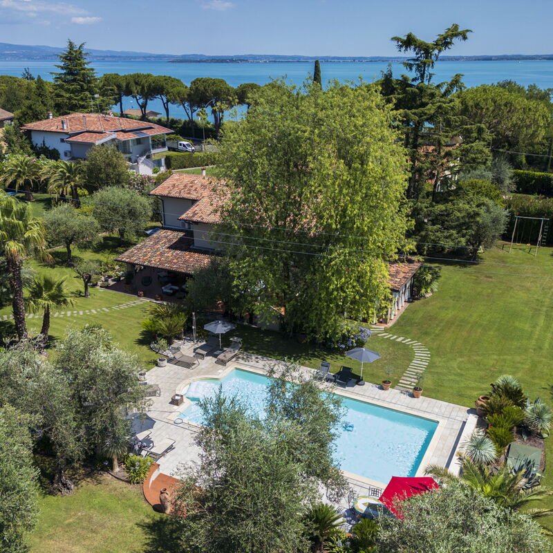Villa El Perlè, Padenghe sul Garda: Automne, bassin, Été, Printemps