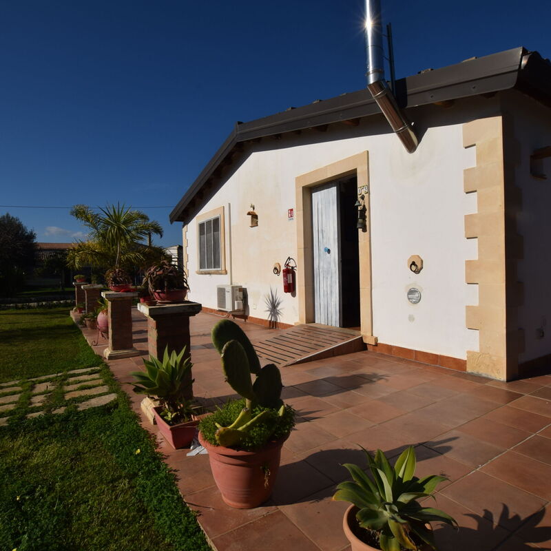 Villa Gertrude: Automne, Balcon / Terrasse / Patio, Été, Jardin, Printemps