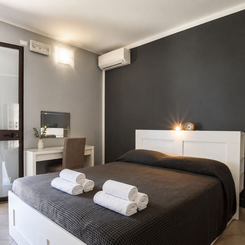 Villa Sara: Autumn, Bedroom, Spring, Summer