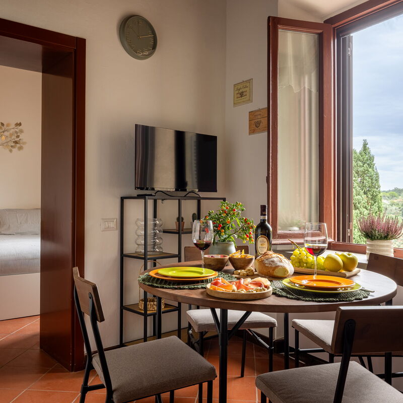La Veduta - la Finestra su Castelfalfi: Frühling, Herbst, Sommer, Wohnzimmer