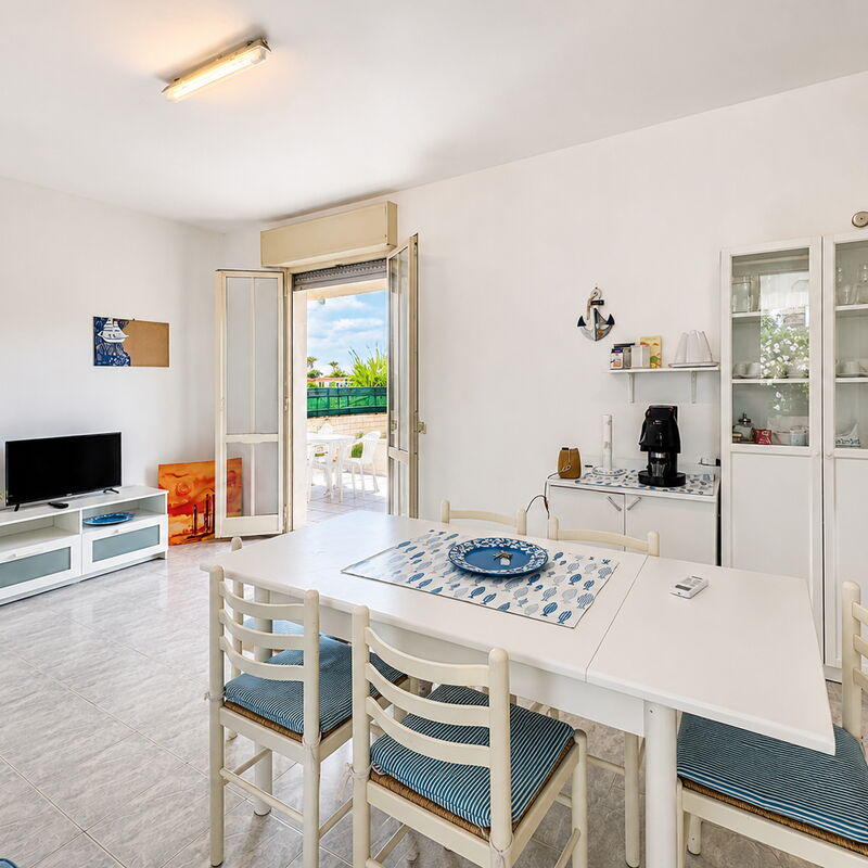 Villa Franca: Autumn, Living Room, Spring, Summer