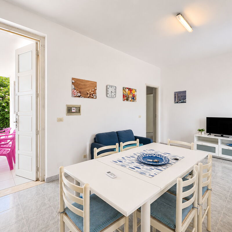 Villa Franca: Autumn, Living Room, Spring, Summer