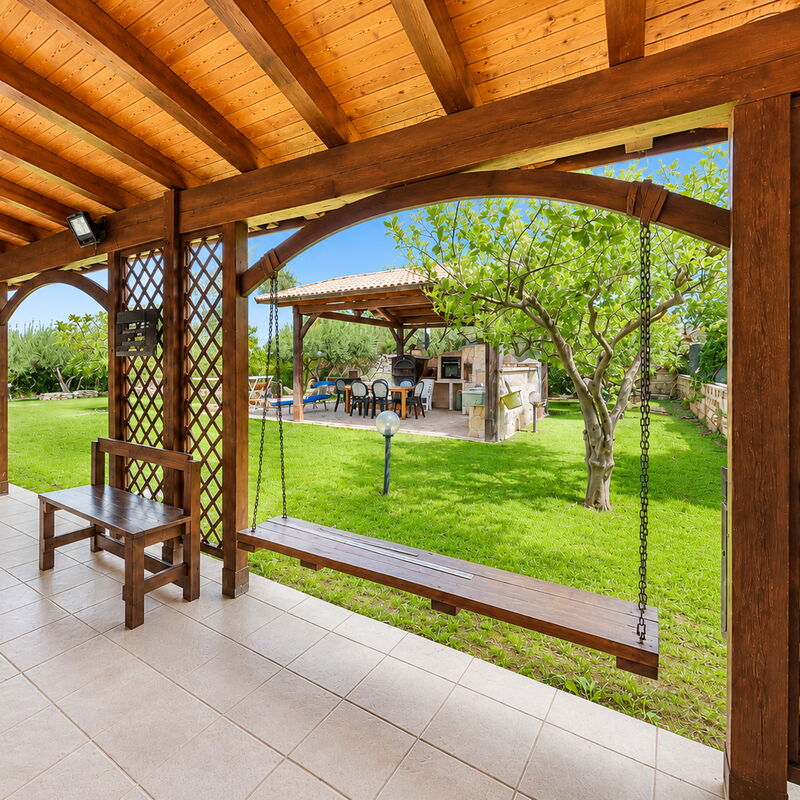 Villa Patrizia: Automne, Balcon / Terrasse / Patio, Été, Jardin, Printemps