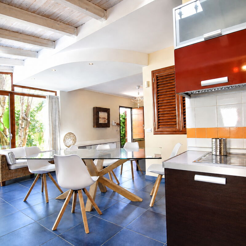 Villa Cristiana: Autumn, Kitchen, Living Room, Spring, Summer