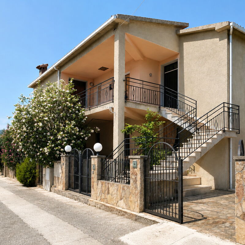 Casa Bianca, Budoni: Autunno, Balcone / Terrazza / Patio, Entrata Principale, Estate, Primavera