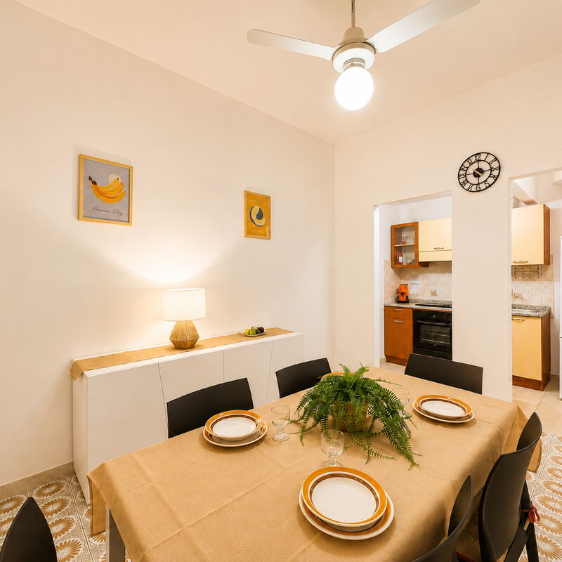 Sole Mare Sicilia: Autumn, Dining Room, Kitchen, Spring, Summer