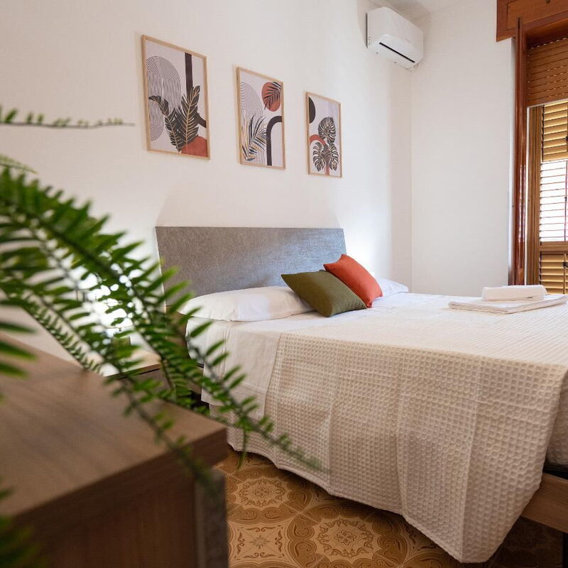 Sole Mare Sicilia: Autumn, Bedroom, Spring, Summer