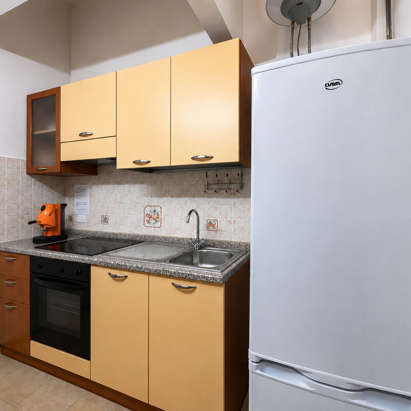 Sole Mare Sicilia: Autumn, Kitchen, Spring, Summer