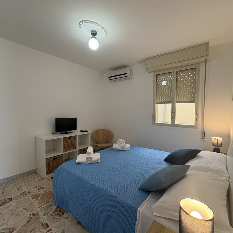 Sole Mare Sicilia: Autumn, Bedroom, Spring, Summer