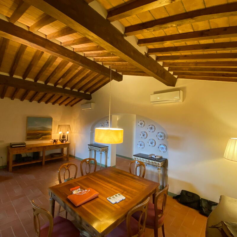 Casa Stalletta, Hot Tub, Bolgheri: Dnevna soba, Jesen, Ljeto, Proljeće
