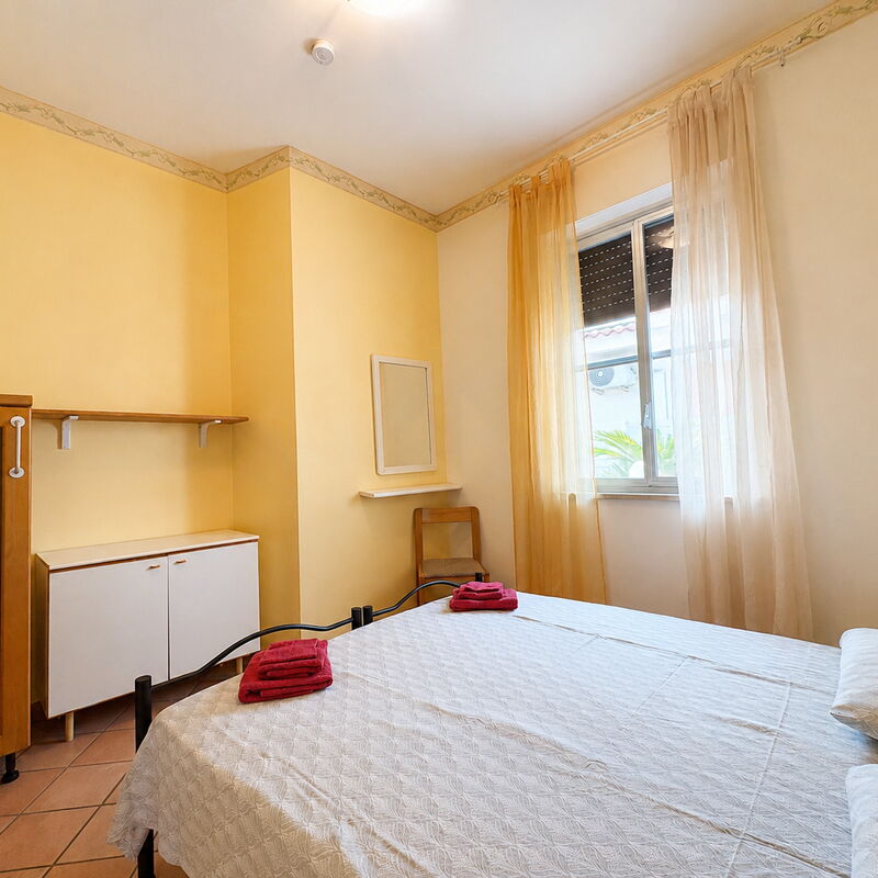 Villa Sandra: Jesen, Ljeto, Proljeće, Spavaća soba