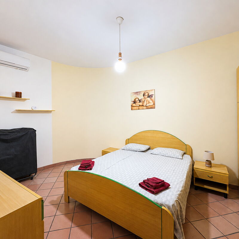 Villa Sandra: Jesen, Ljeto, Proljeće, Spavaća soba