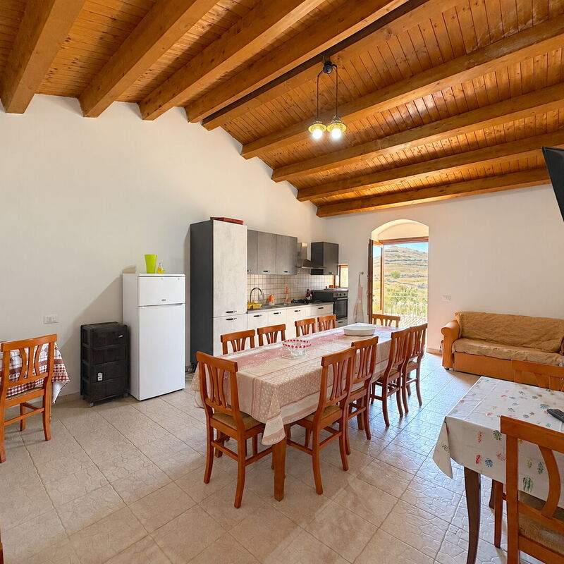 Antica Cascina 575: Autumn, Kitchen, Spring, Summer