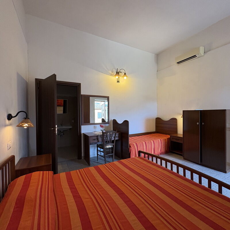Antica Cascina 575: Autumn, Bedroom, Spring, Summer