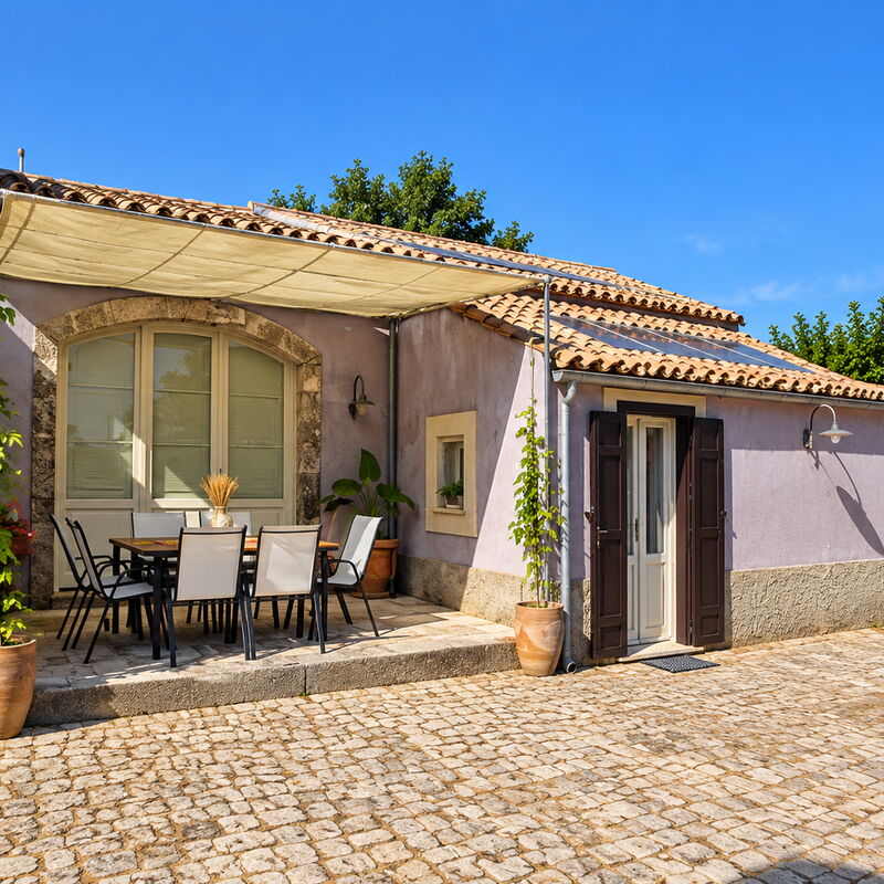 Casa degli Allori: Autumn, Balcony / Terrace / Patio, Garden, Spring, Summer