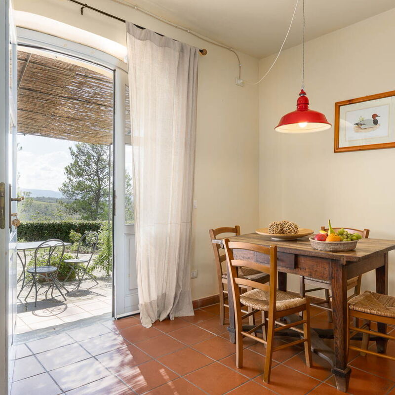 La Certaldina, Sole Apartment: Frühling, Herbst, Sommer, Wohnzimmer