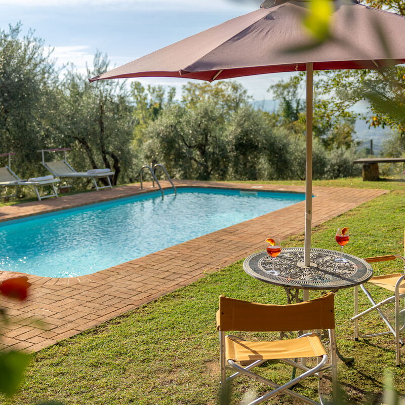 Podere Selva: Automne, bassin, Été, Printemps