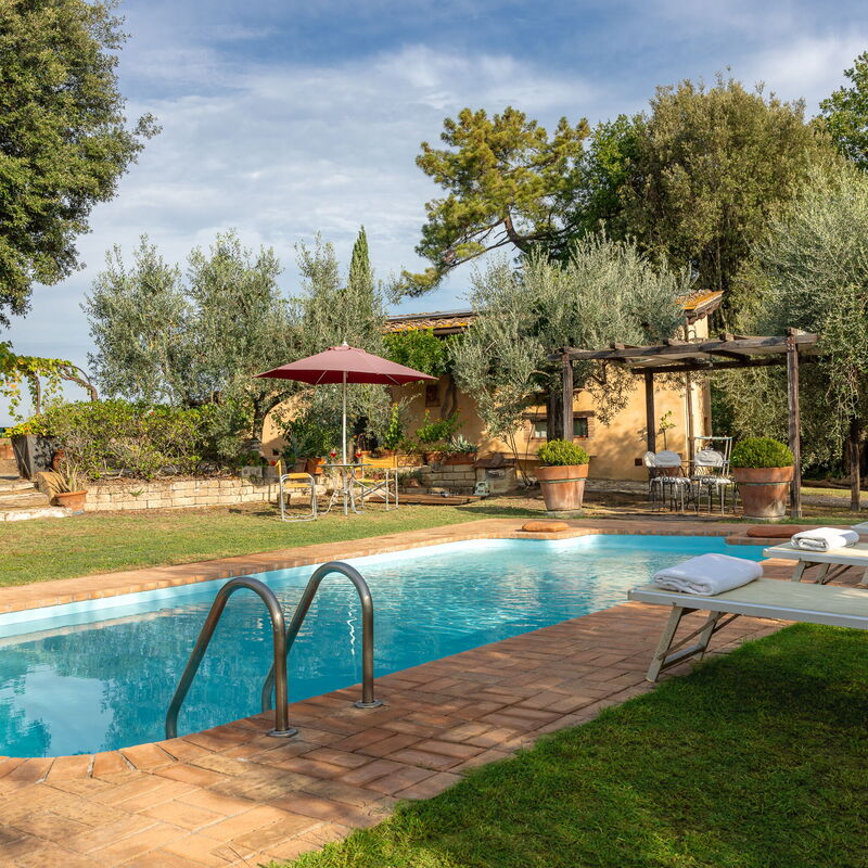 Podere Selva: Automne, bassin, Été, Printemps