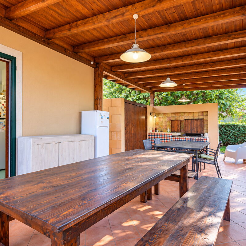 Villa Carrubo: Autumn, Balcony / Terrace / Patio, Garden, Spring, Summer