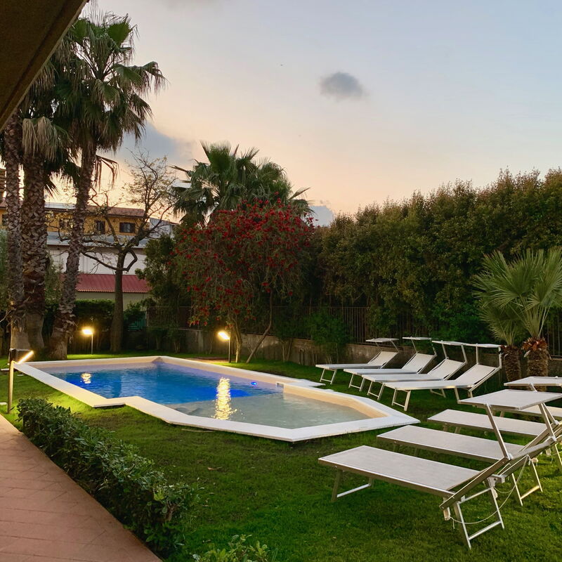Villa Le Palme: villa-le-palme-trecastagni-catania-villa-pool