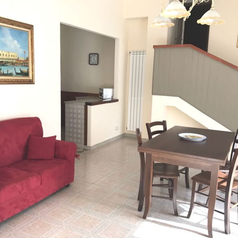 Villa Dei Saponi: villa-dei-saponi-trecastagni-catania-villa-living-room