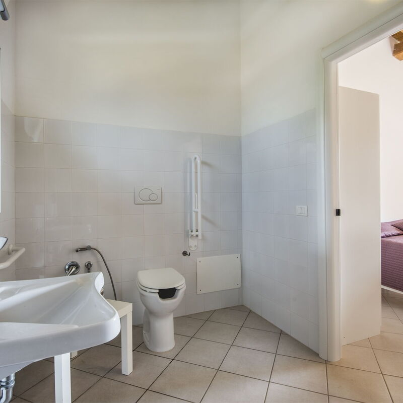 Villa Marina Velca: villa-marina-velca-tarquinia-villa-bathroom