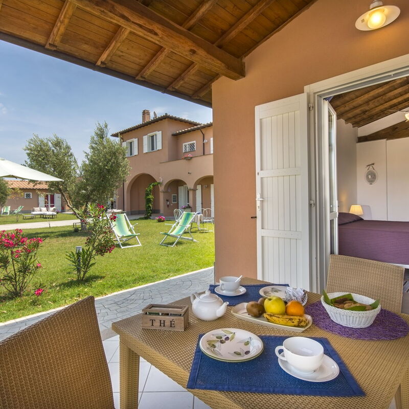 Villa Marina Velca: villa-marina-velca-tarquinia-villa-external