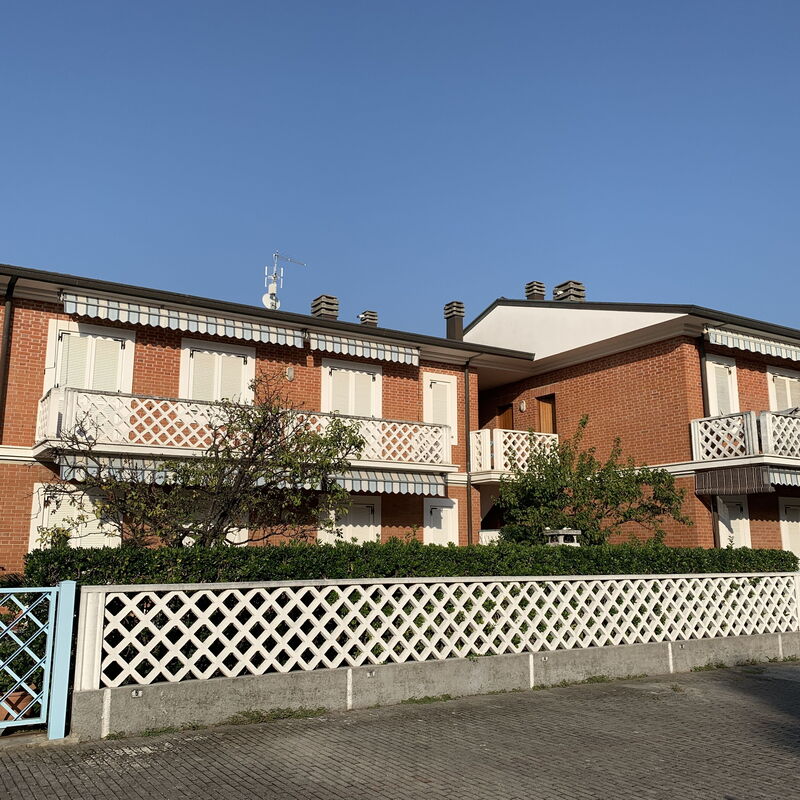 Casa Matilde: Building Exterior