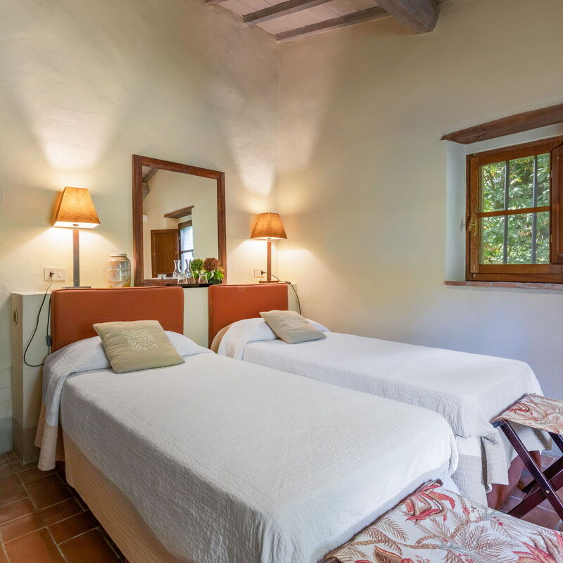 Casa Dell'ambasciatore: Autumn, Bedroom, Spring, Summer