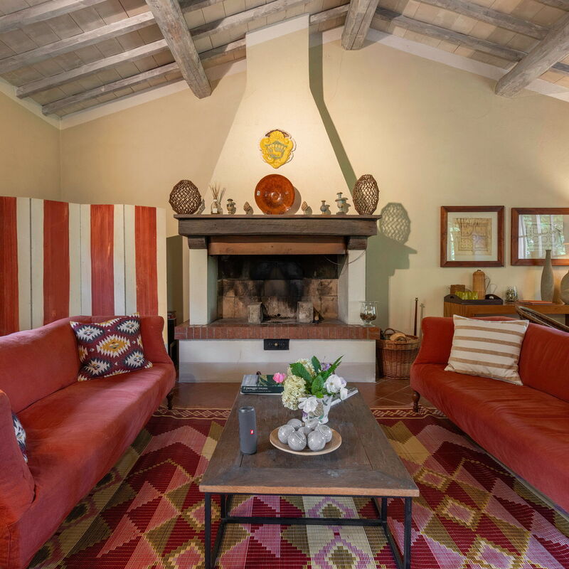 Casa Dell'ambasciatore: Autumn, Living Room, Spring, Summer