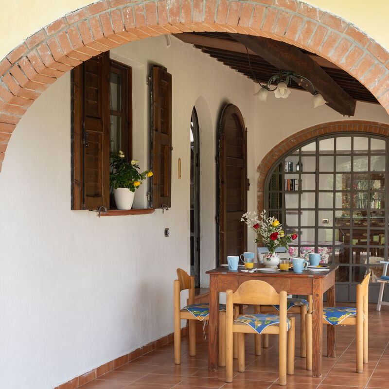 Villa Le Vigne: Balcony / Terrace / Patio, Bedroom, Building Exterior, Main Entrance, Summer