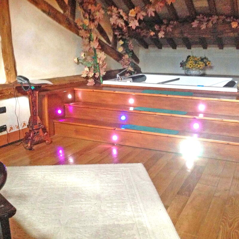 Monastery Guest House: monastery-guest-house-citta-di-castello-villa-argo-bathroom