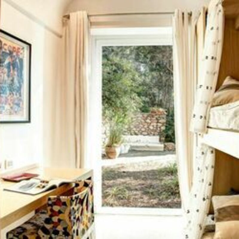 Villa Marina Little Beach: villa-marina-little-beach-capri-villa-bedroom