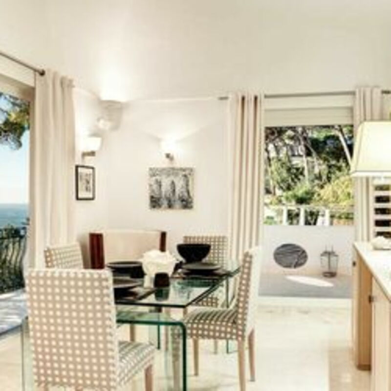 Villa Marina Little Beach: villa-marina-little-beach-capri-villa-dining-room