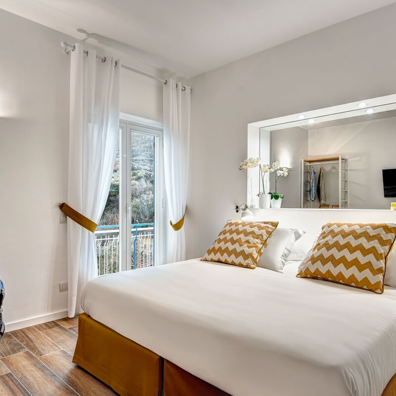 Sorrento Golden Apartment: sorrento-golden-apartment-sorrento-apartment-bedroom