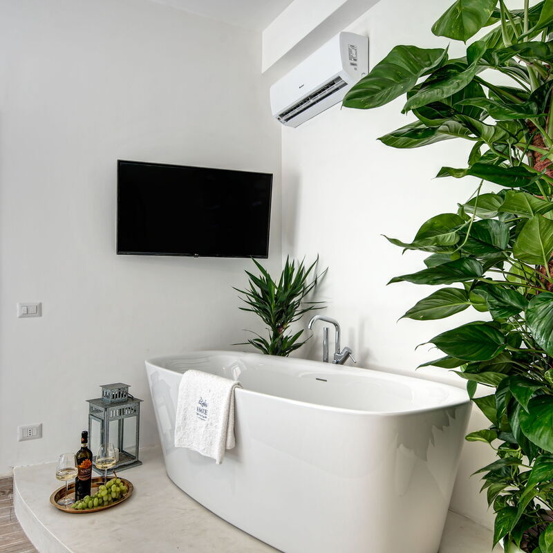 Cacti Home: cacti-home-sorrento-apartment-bedroom