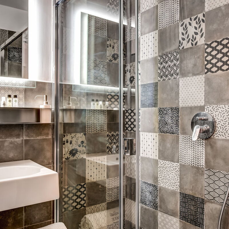 Loft In Sorrento: loft-in-sorrento-apartment-bathroom