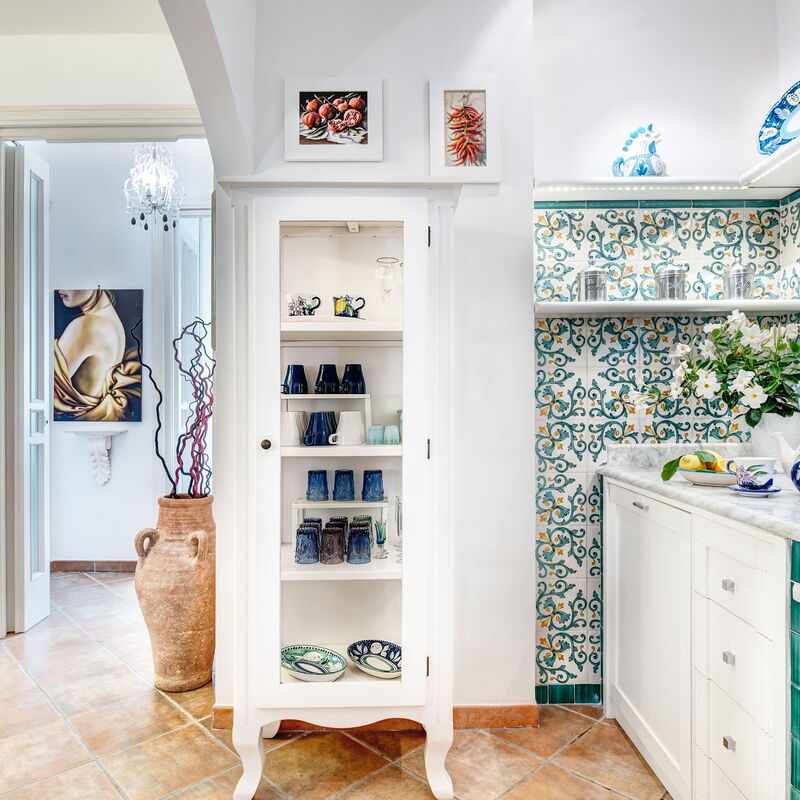 Medusa And The Seahorse Villa: medusa-and-the-seahorse-villa-massa-lubrense-apartment-kitchen