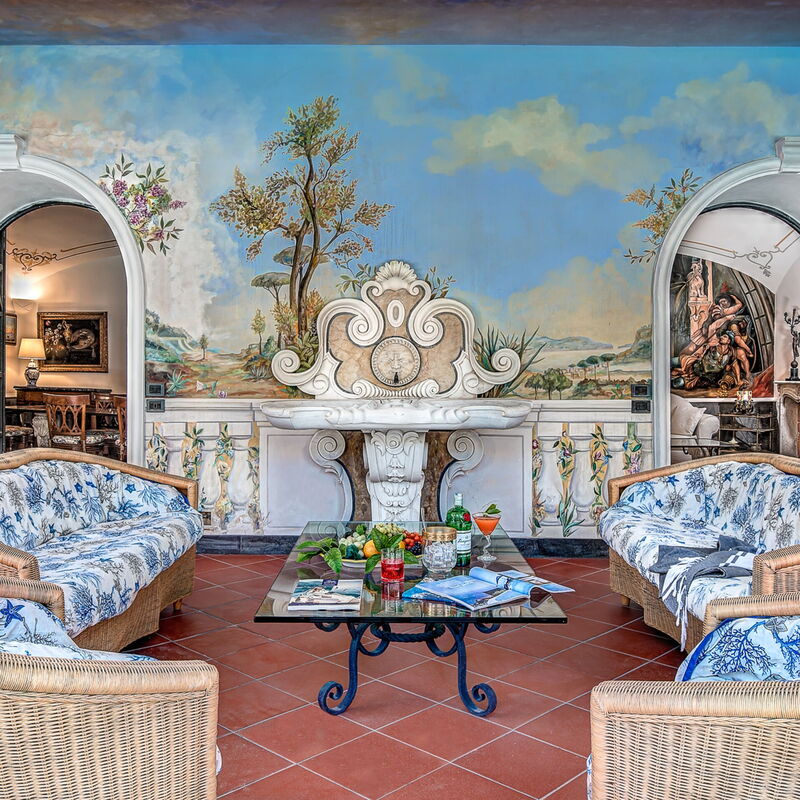 Palazzo Villa Dei Nobili: palazzo-villa-dei-nobili-santa-agata-sui-due-golfi-villa-patio