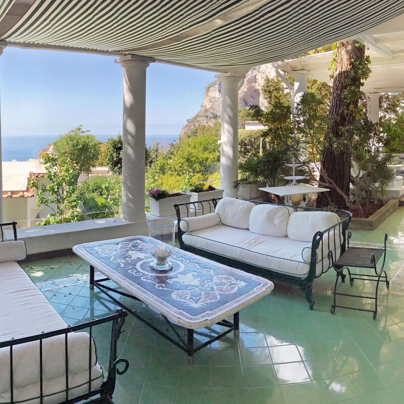 Villa Prestige '50: villa-prestige-50-capri-villa-terrace