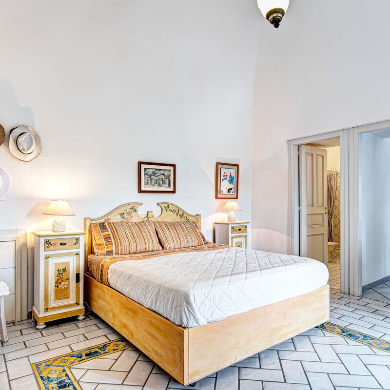 Country Lemonvilla: country-lemonvilla-massa-lubrense-villa-bedroom