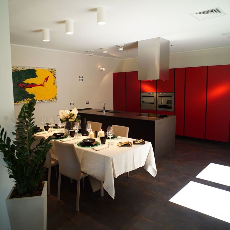 Il Casolare Della Natura: il-casolare-della-natura-assisi-villa-dining-room