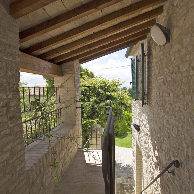 Palazzo Del Cortile: palazzo-del-cortile-cingoli-macerata-villa-external