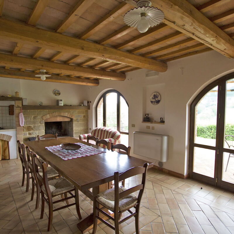 Rustico Nell'immacolata: rustico-nell-immacolata-civitanova-marche-villa-dining-room